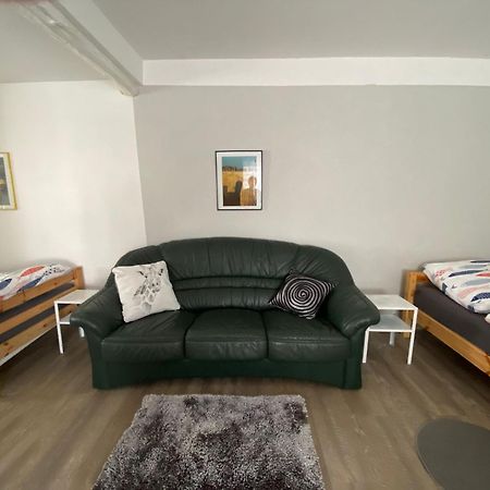 Ferienwohnung Mit Separatem Eingang Und Parkplatz, Ideal Fuer Handwerker Und Geschaeftsreisende Dorf Mecklenburg Kültér fotó